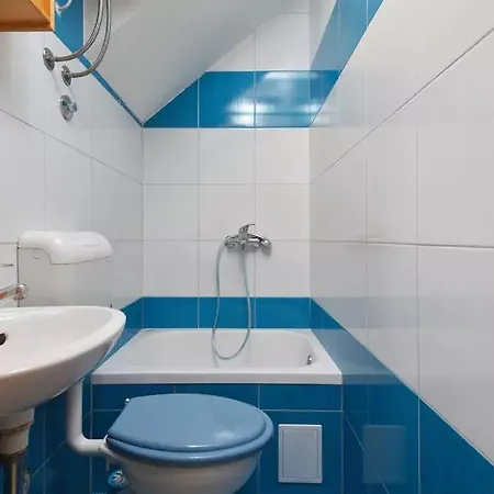 Ana Apartamento